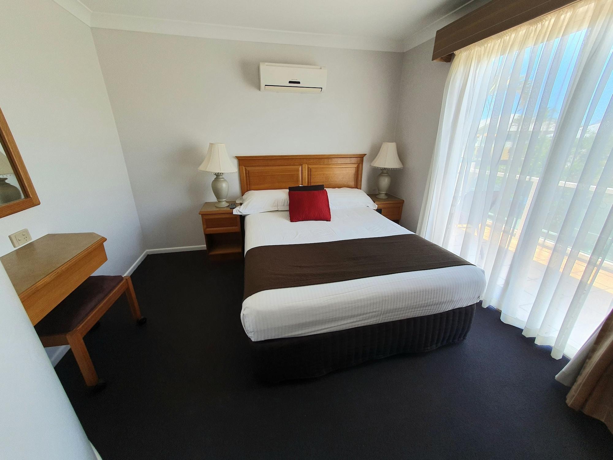 Mcnevins Maryborough Motel Eksteriør bilde