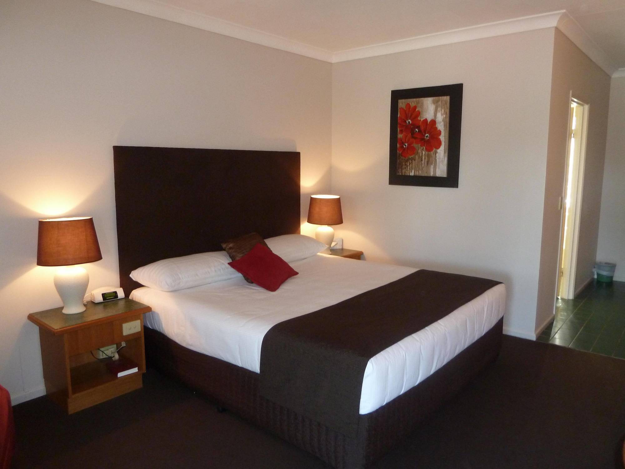 Mcnevins Maryborough Motel Eksteriør bilde